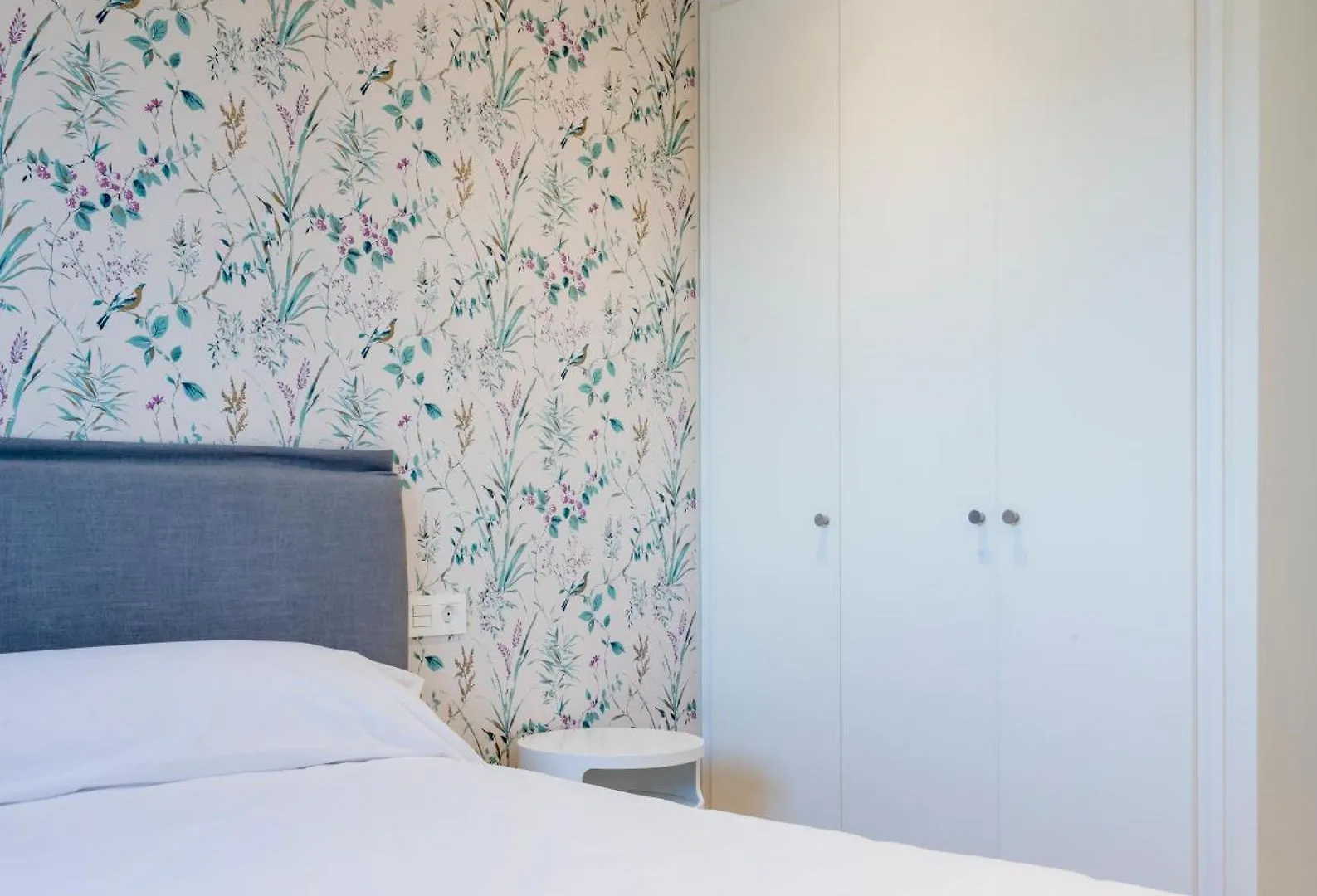 Homestay Pakeleku Apartment San Sebastian Spain